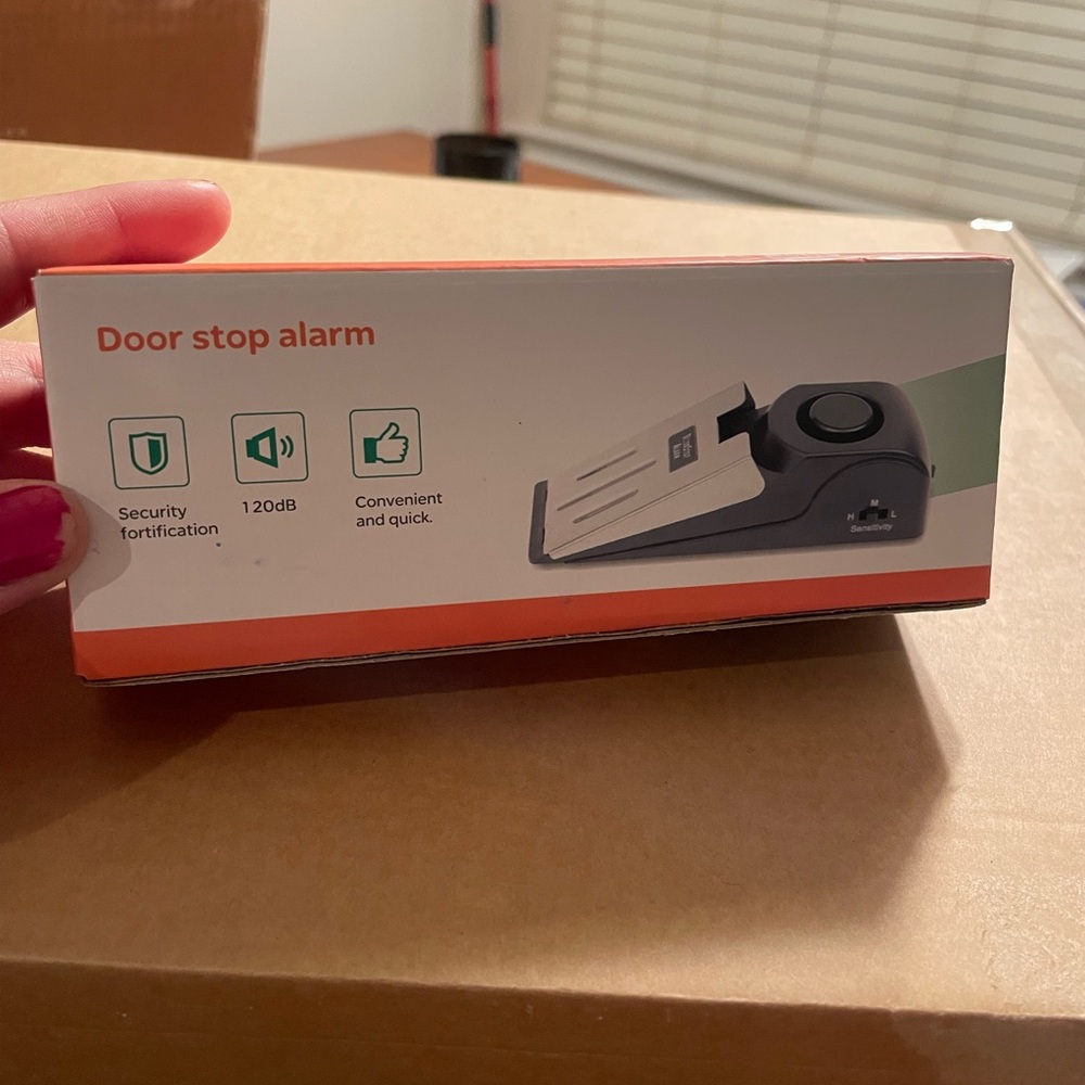 NIB Door stop alarm